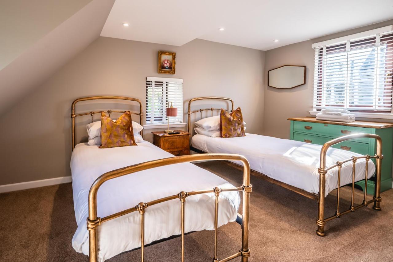 Luxury Cottage With Mountain View'S Cononbridge Exteriér fotografie
